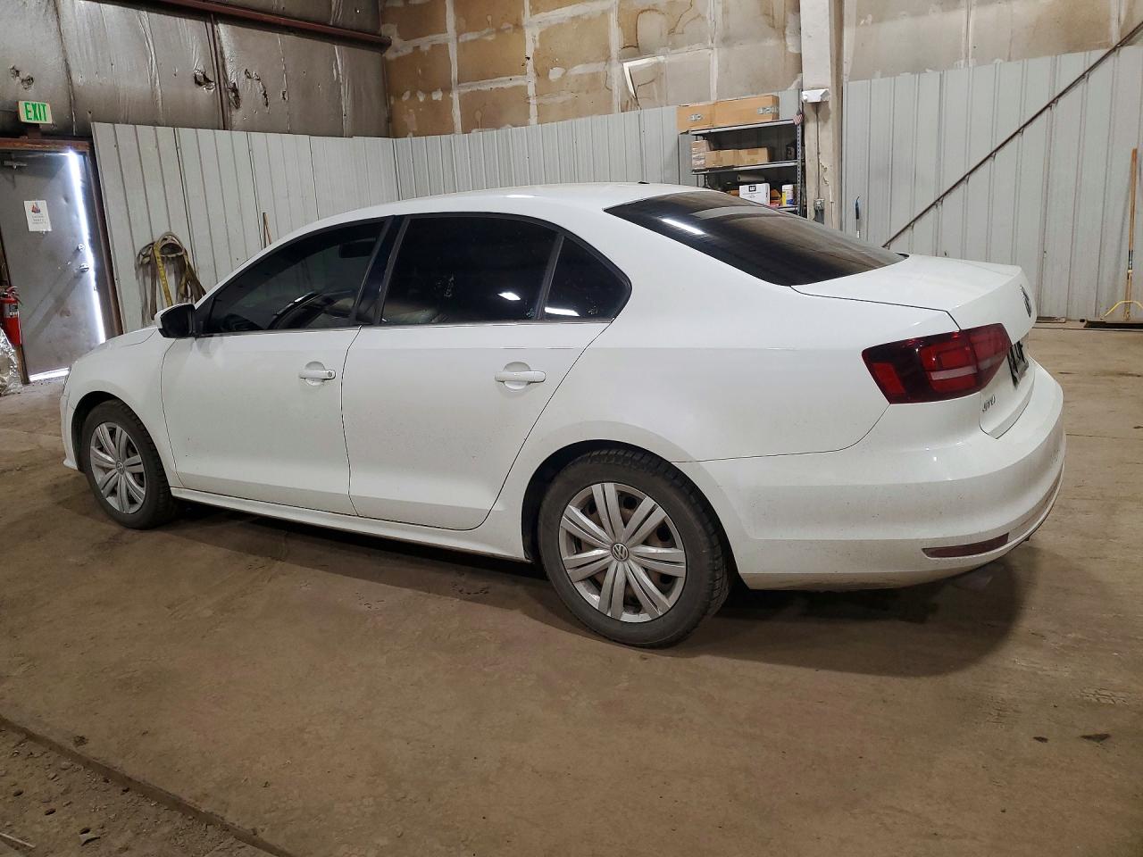 Volkswagen Jetta S