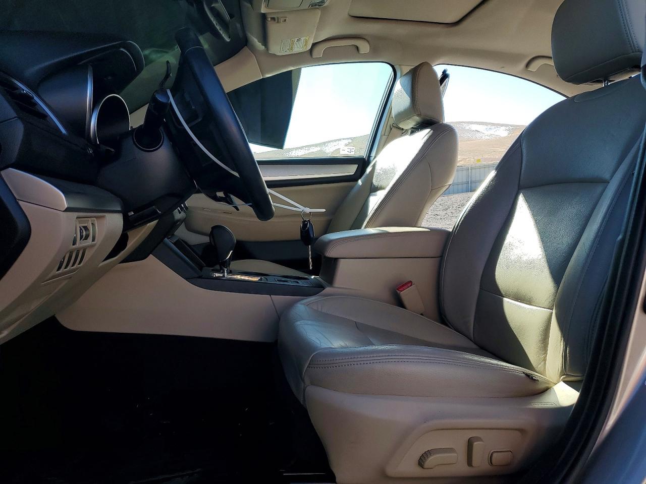 Subaru Legacy 2.5i Premium