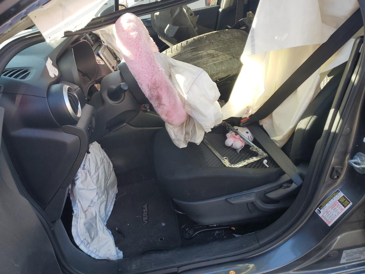Nissan Versa S