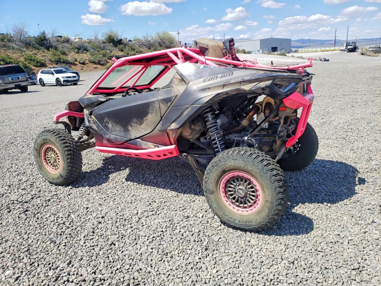 Can-Am Maverick R