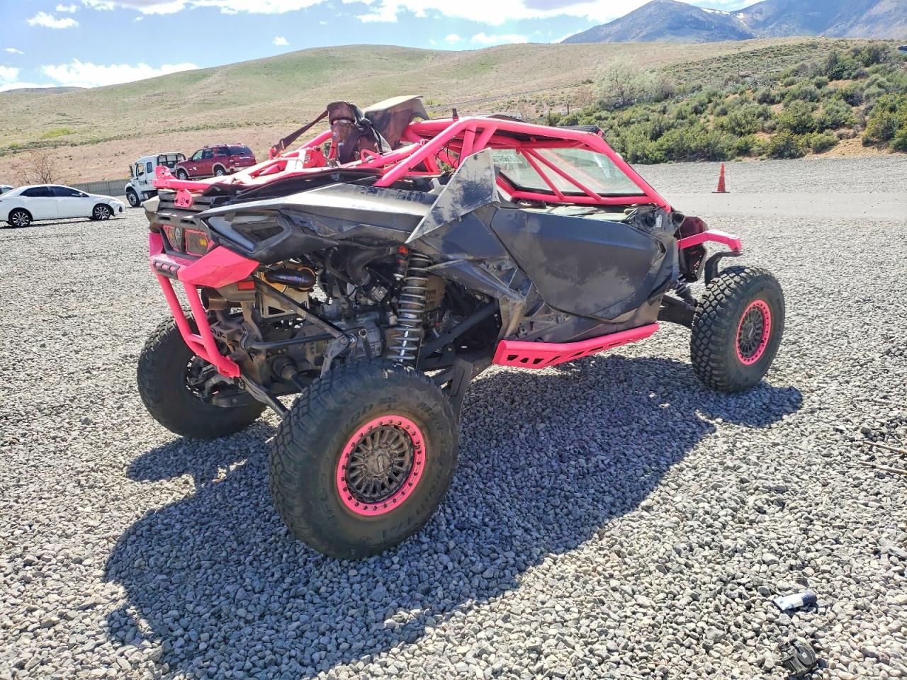 Can-Am Maverick R