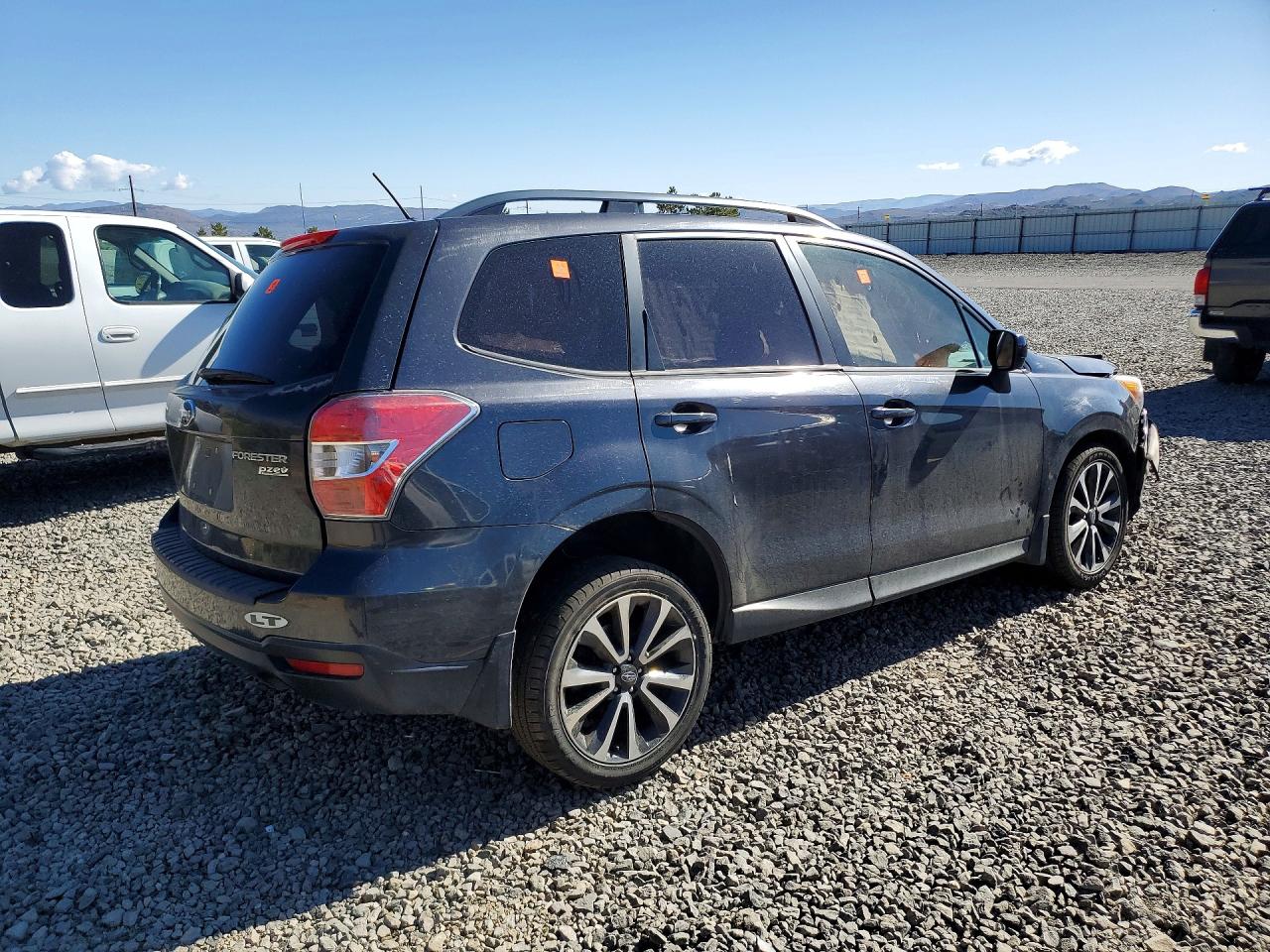 Subaru Forester 2.5i Premium