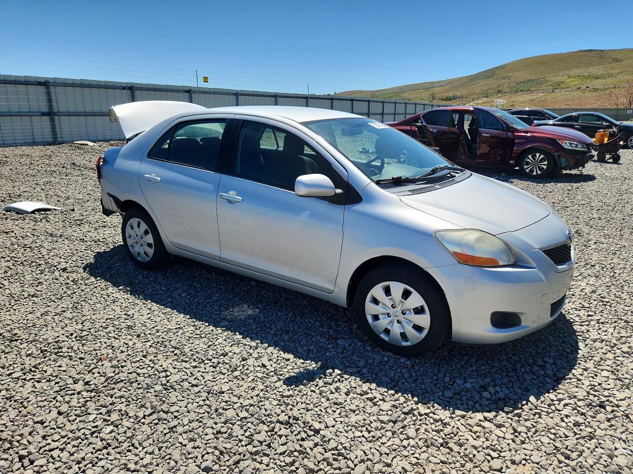 Toyota Yaris Base