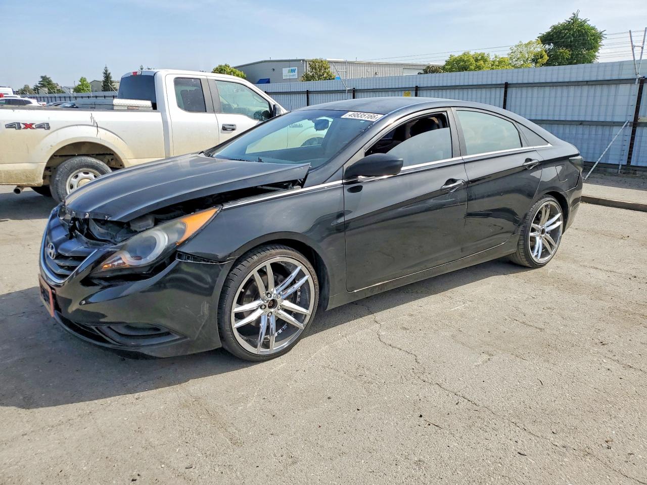 Salvage Hyundai SONATA Image
