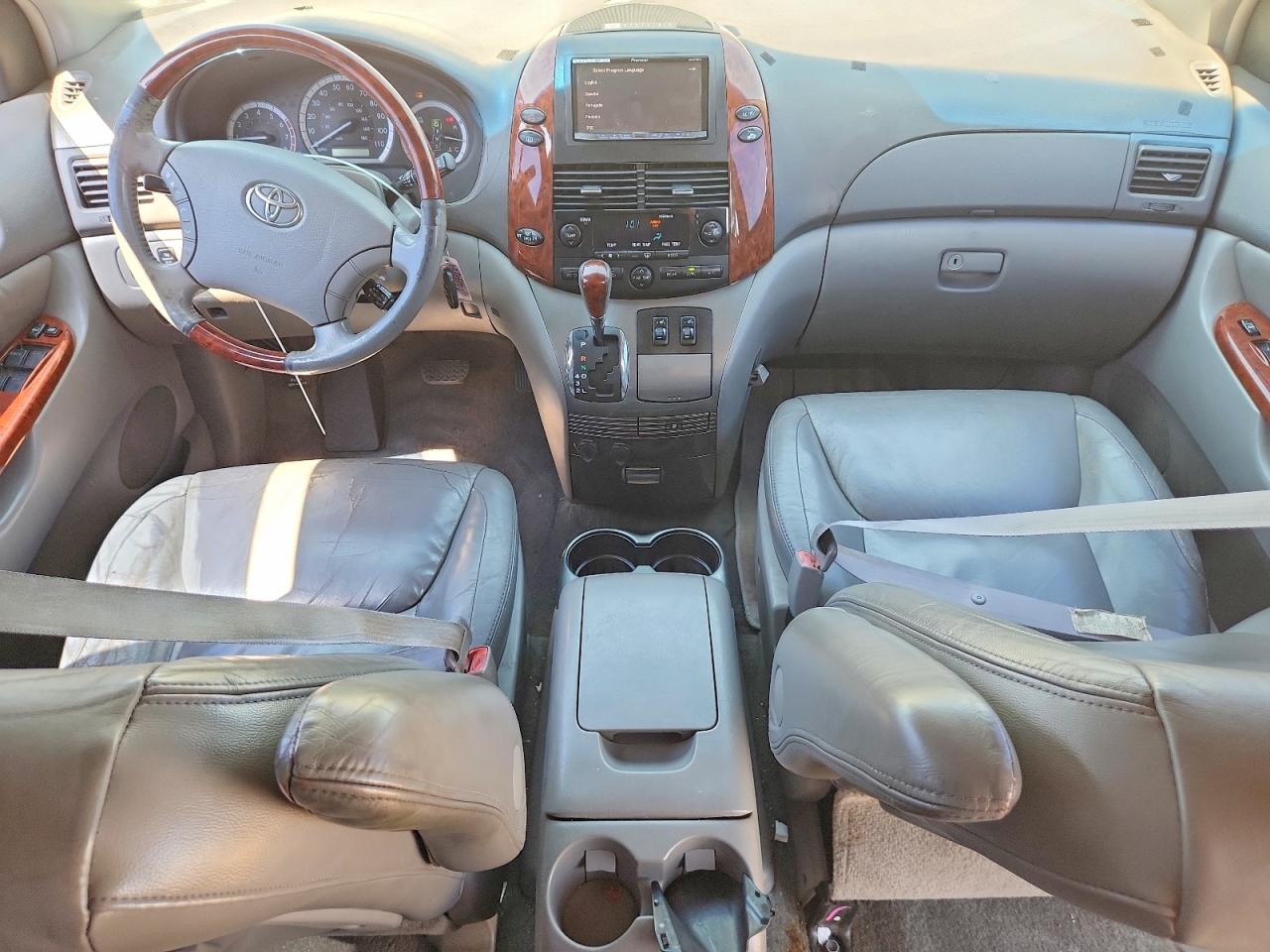 Toyota Sienna Xle Limited 7 Passenger
