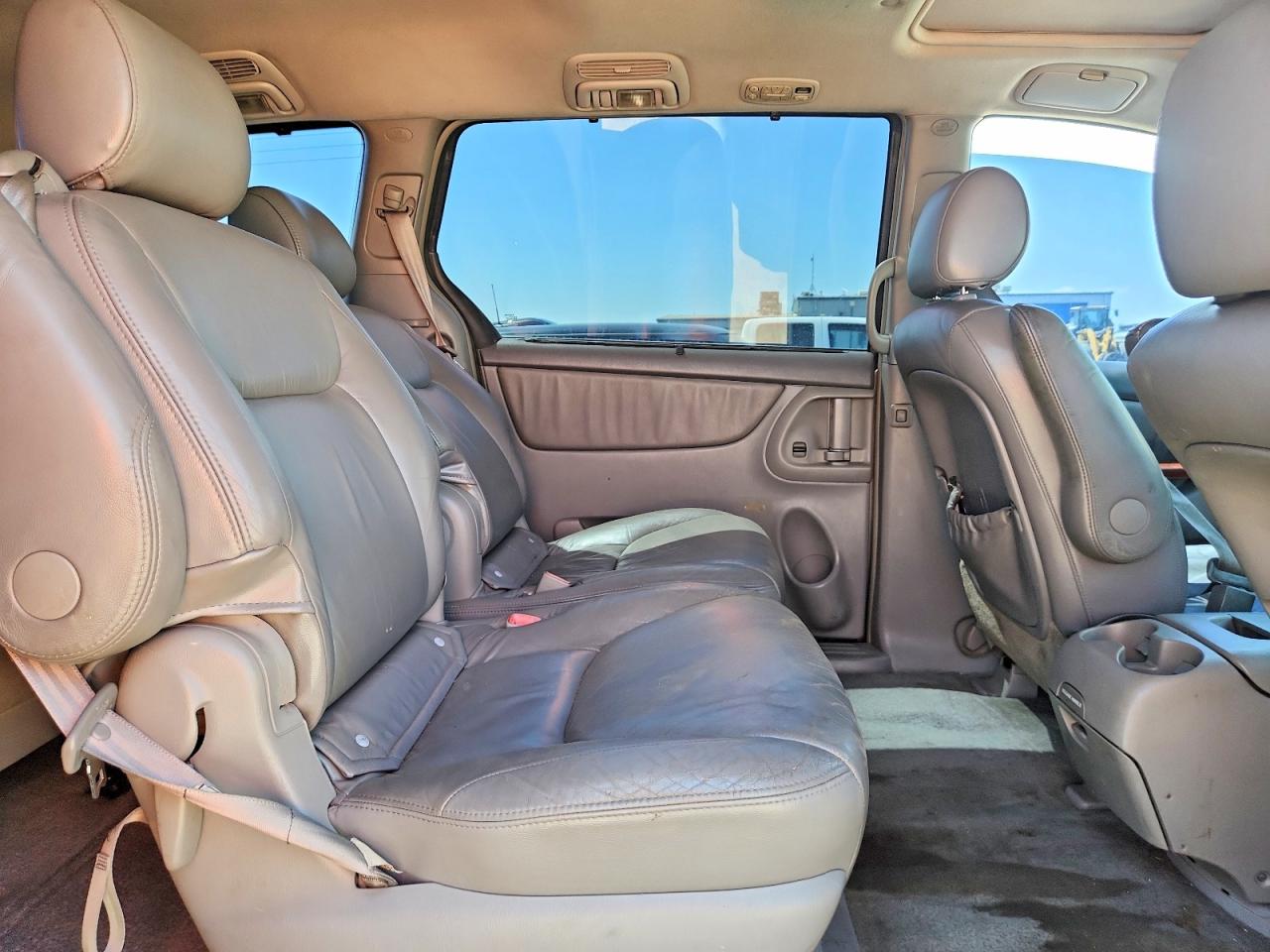Toyota Sienna Xle Limited 7 Passenger