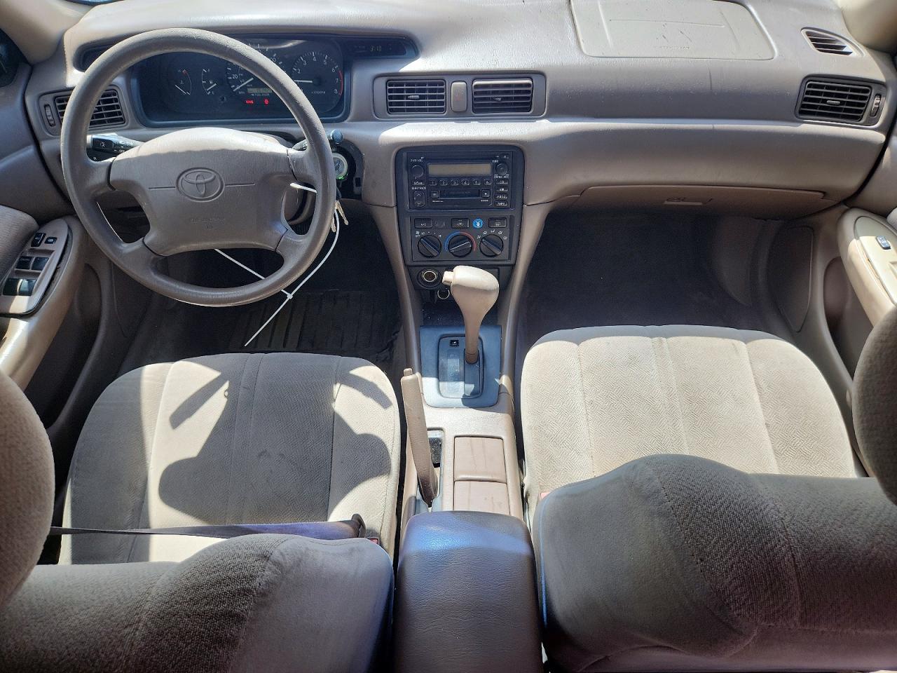 Toyota Camry Ce