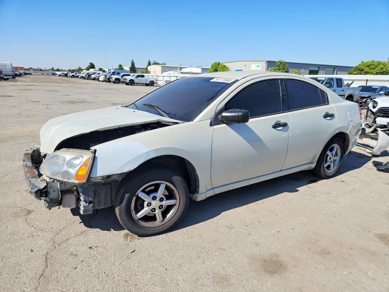 Salvage Mitsubishi Galant Image