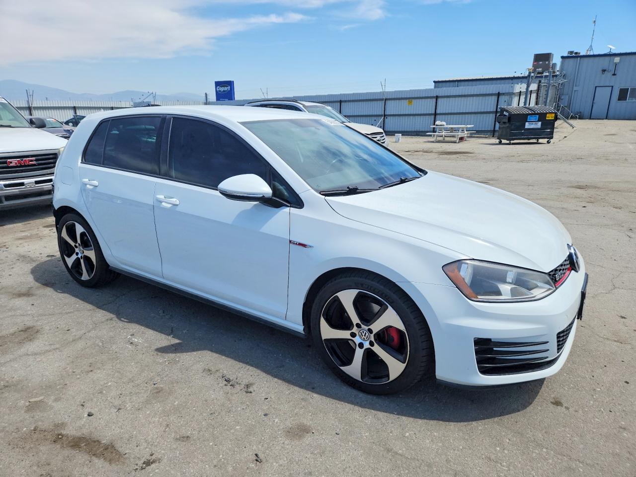 Volkswagen GTI S