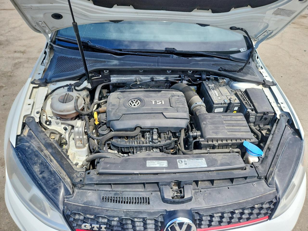 Volkswagen GTI S
