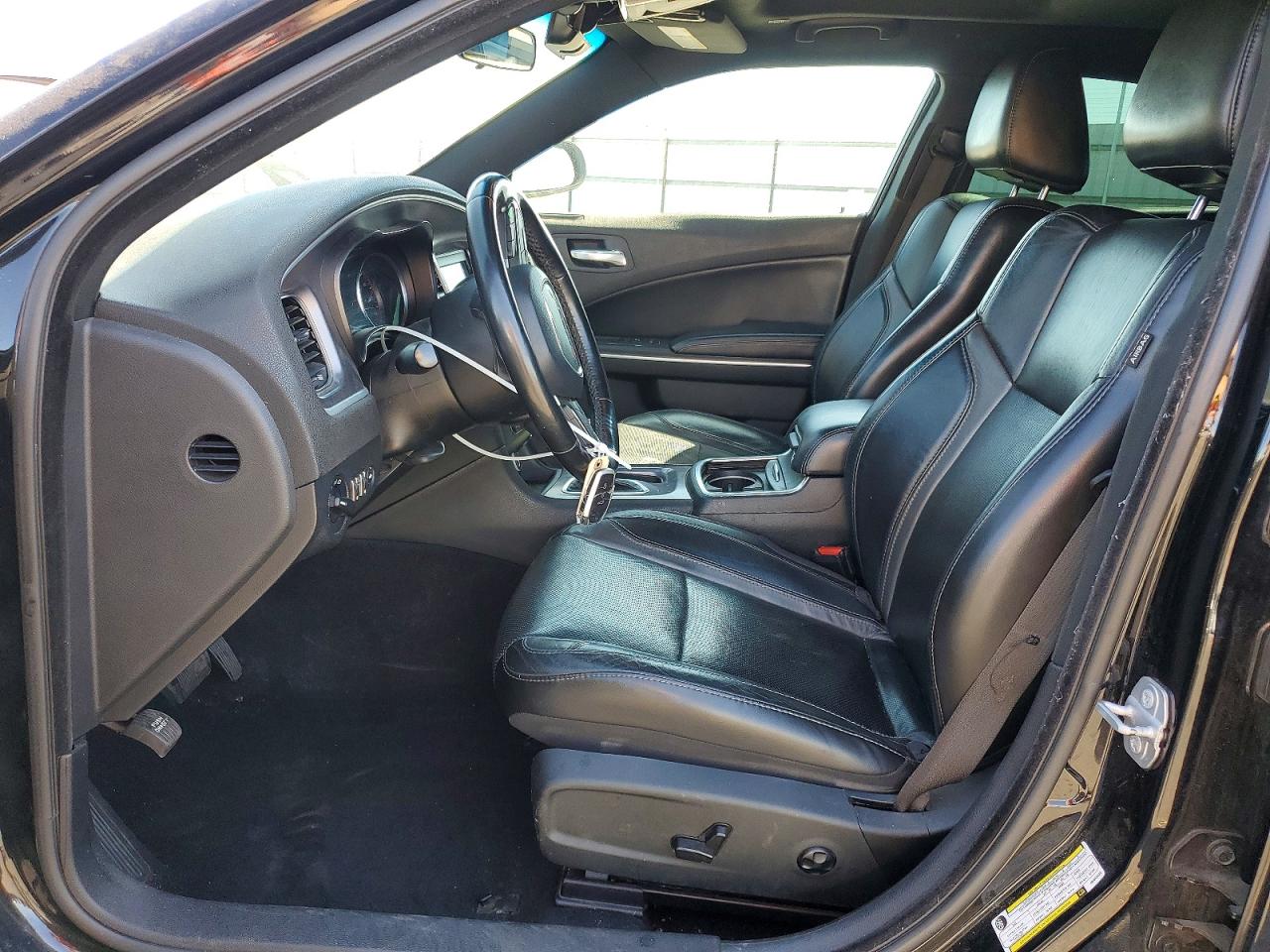 Dodge Charger Sxt