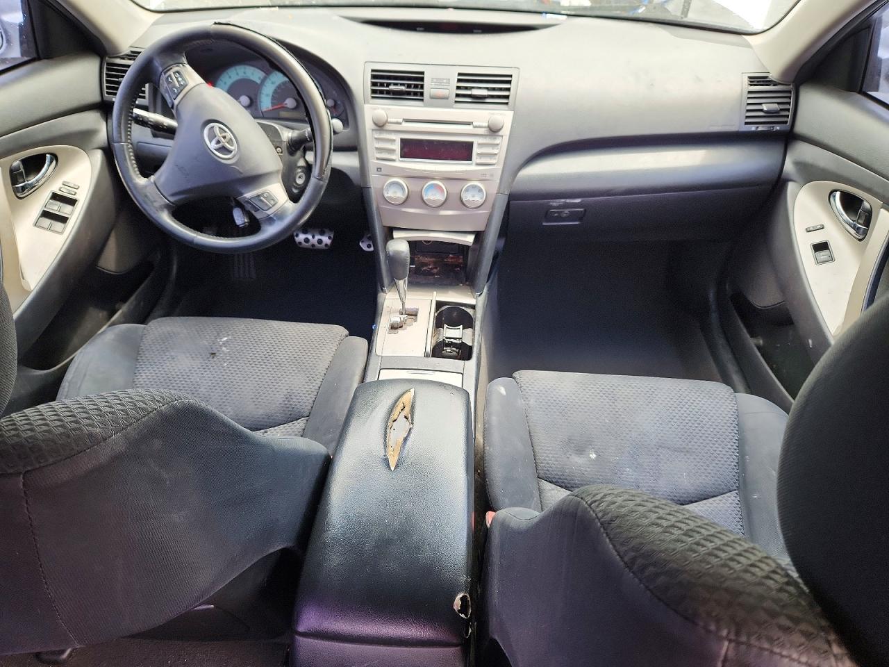 Toyota Camry Base
