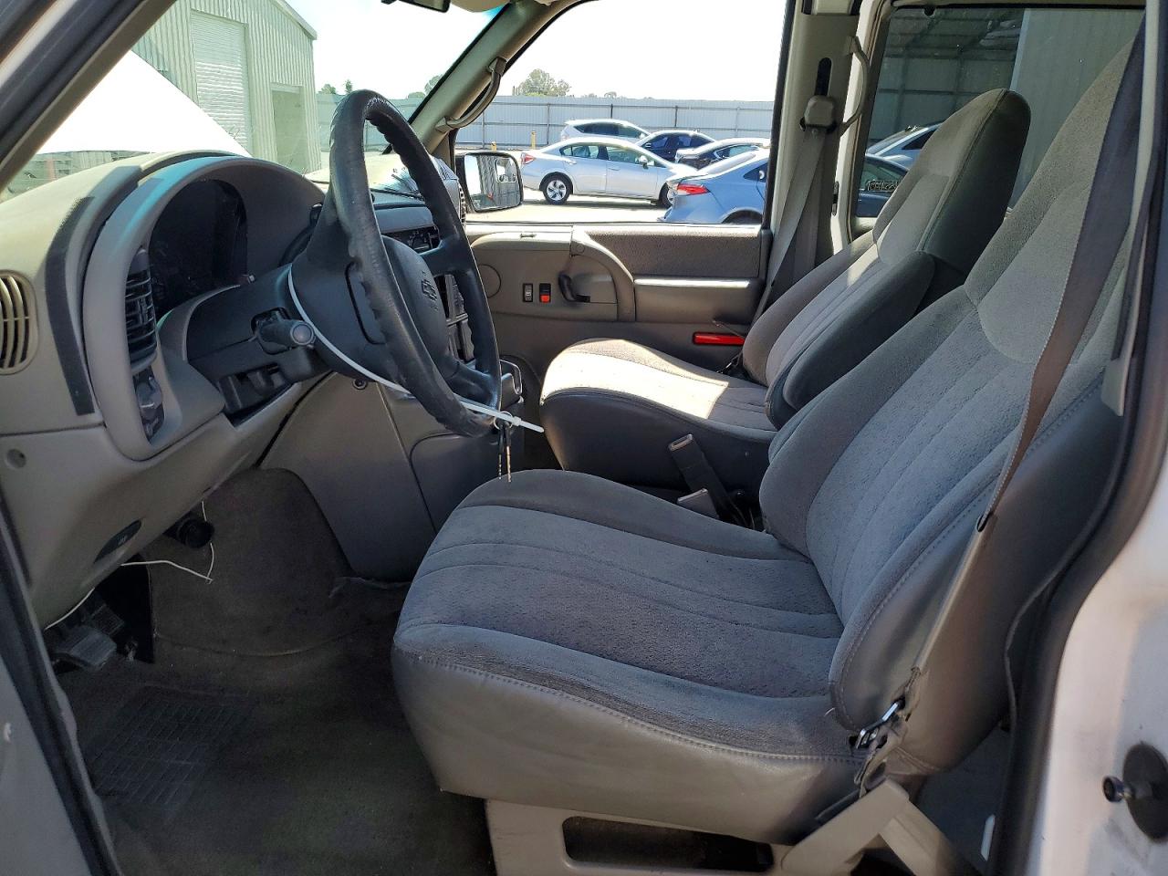 Chevrolet Astro