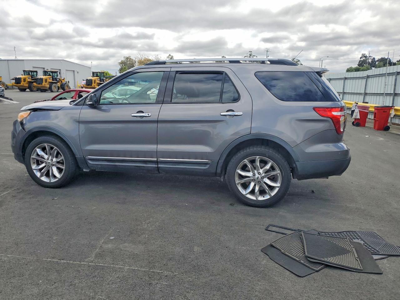 Ford Explorer Xlt