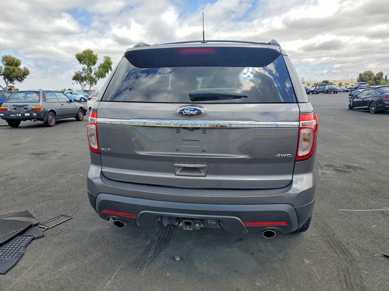 Ford Explorer Xlt
