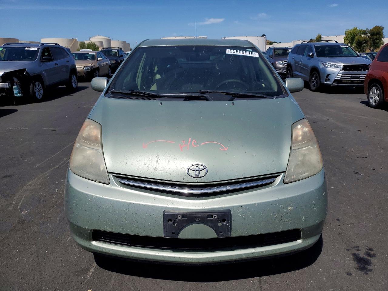 Toyota Prius Base