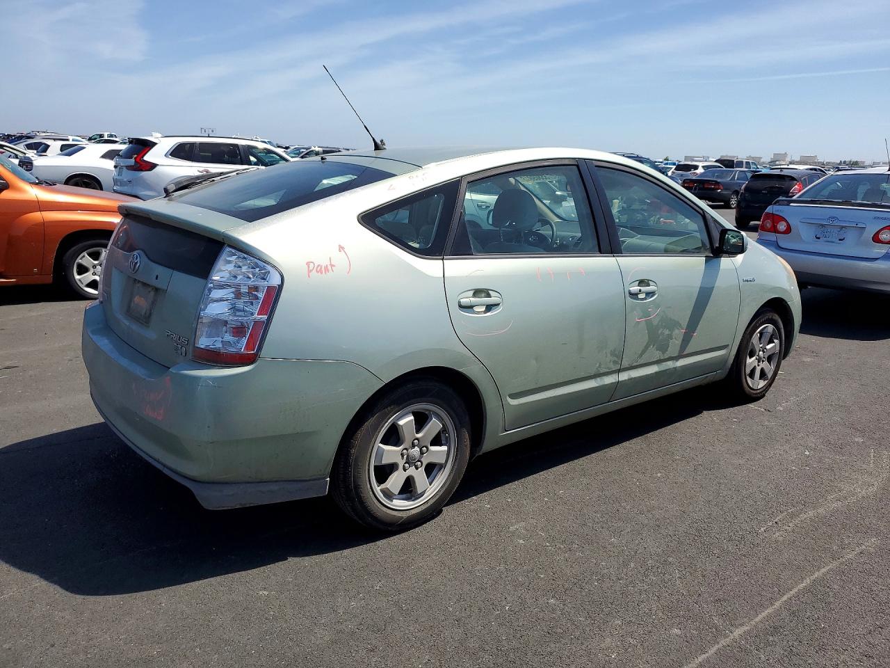 Toyota Prius Base