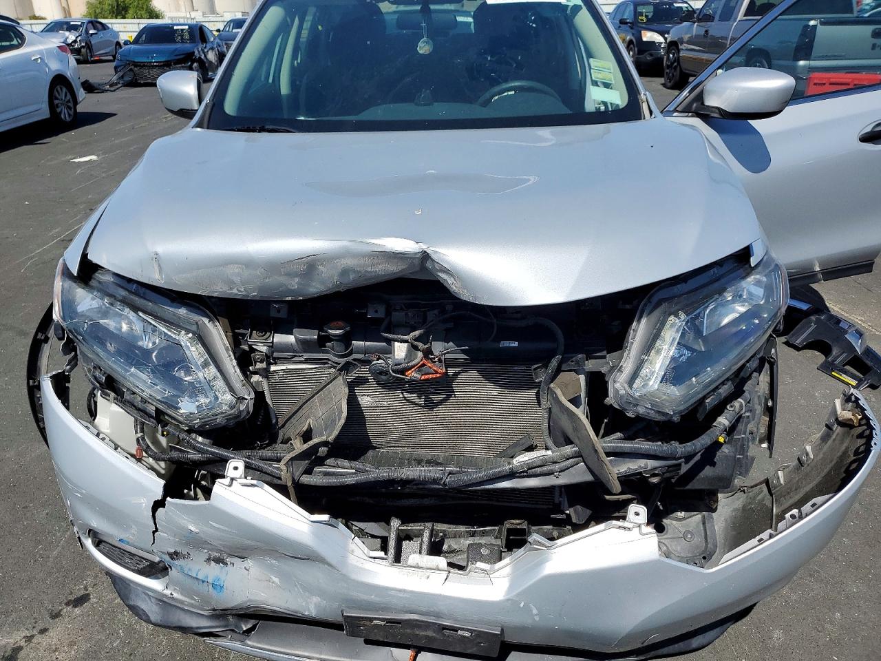 Nissan Rogue S