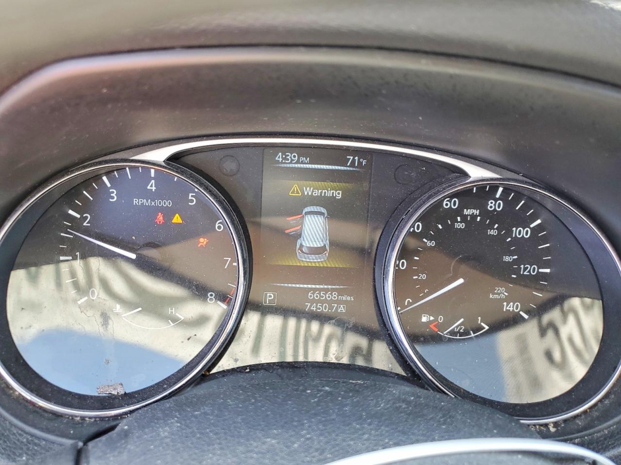 Nissan Rogue S