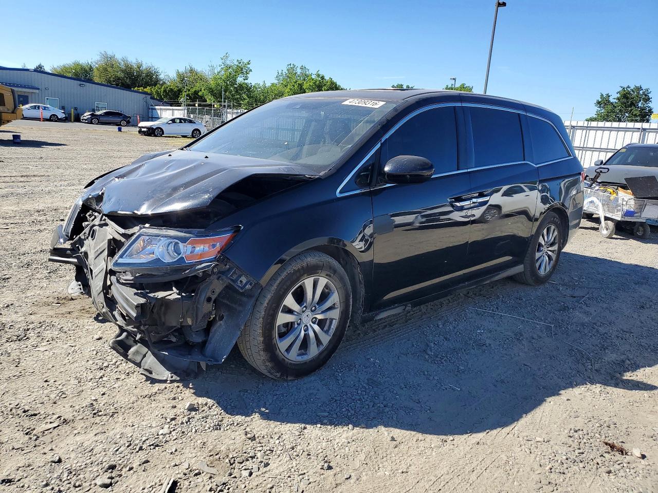 Salvage Honda Odyssey Image