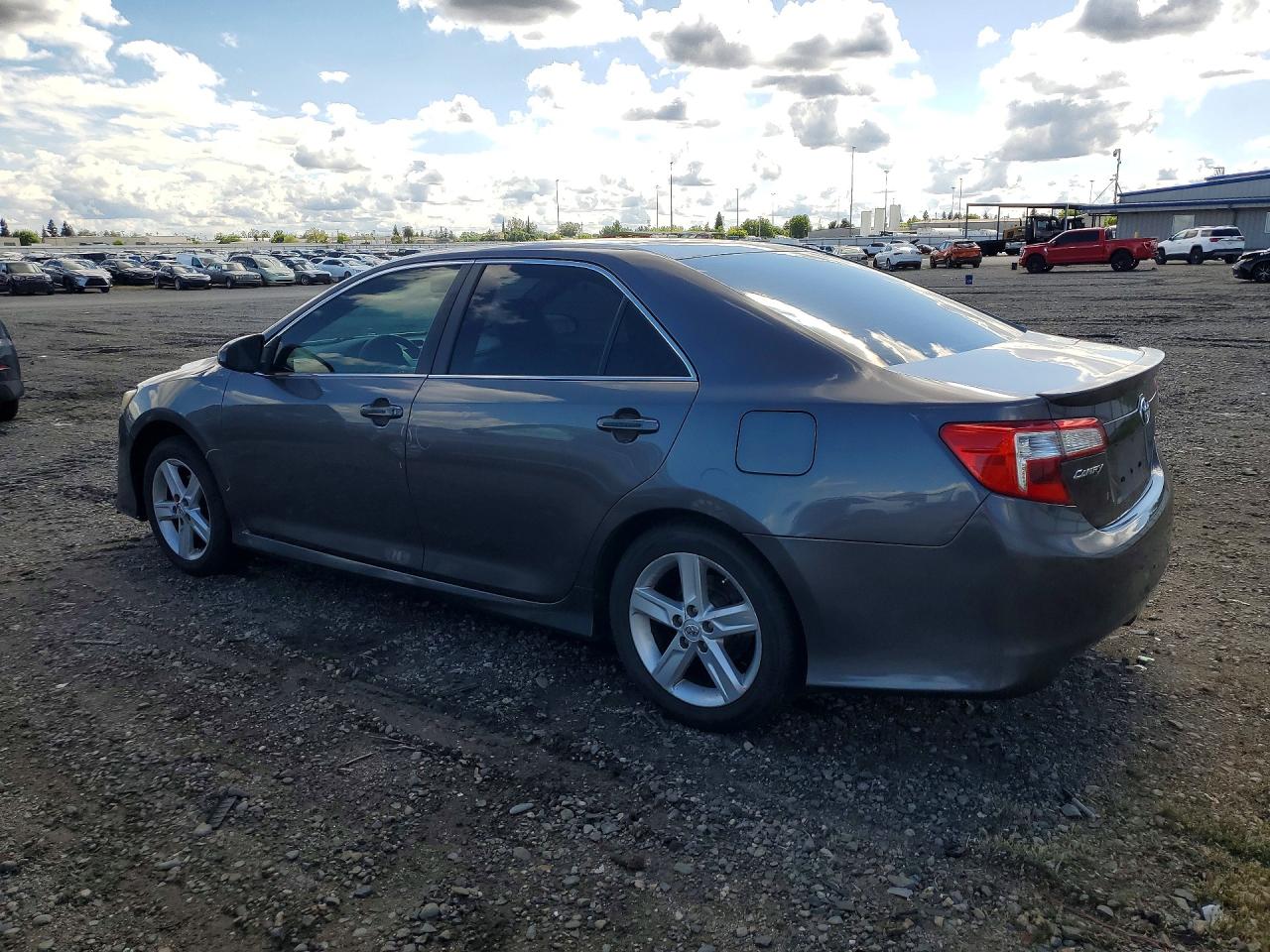 Toyota Camry Se