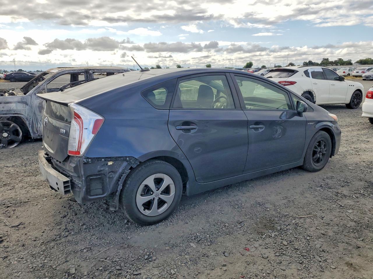 Toyota Prius Three