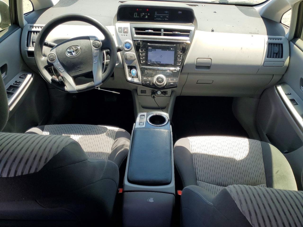 Toyota Prius v Three