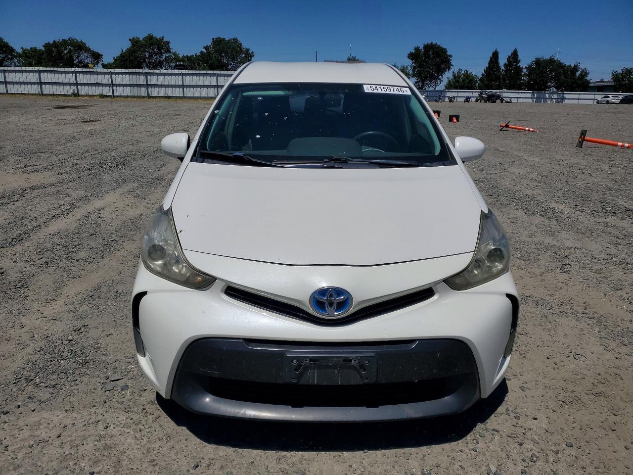 Toyota Prius v Three