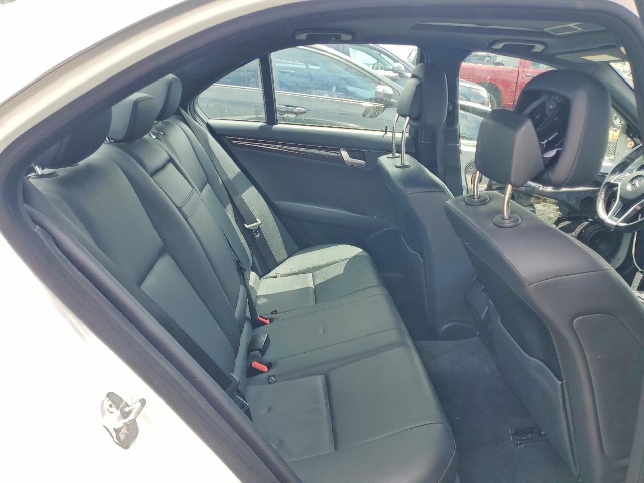 Mercedes-Benz C-Class 250