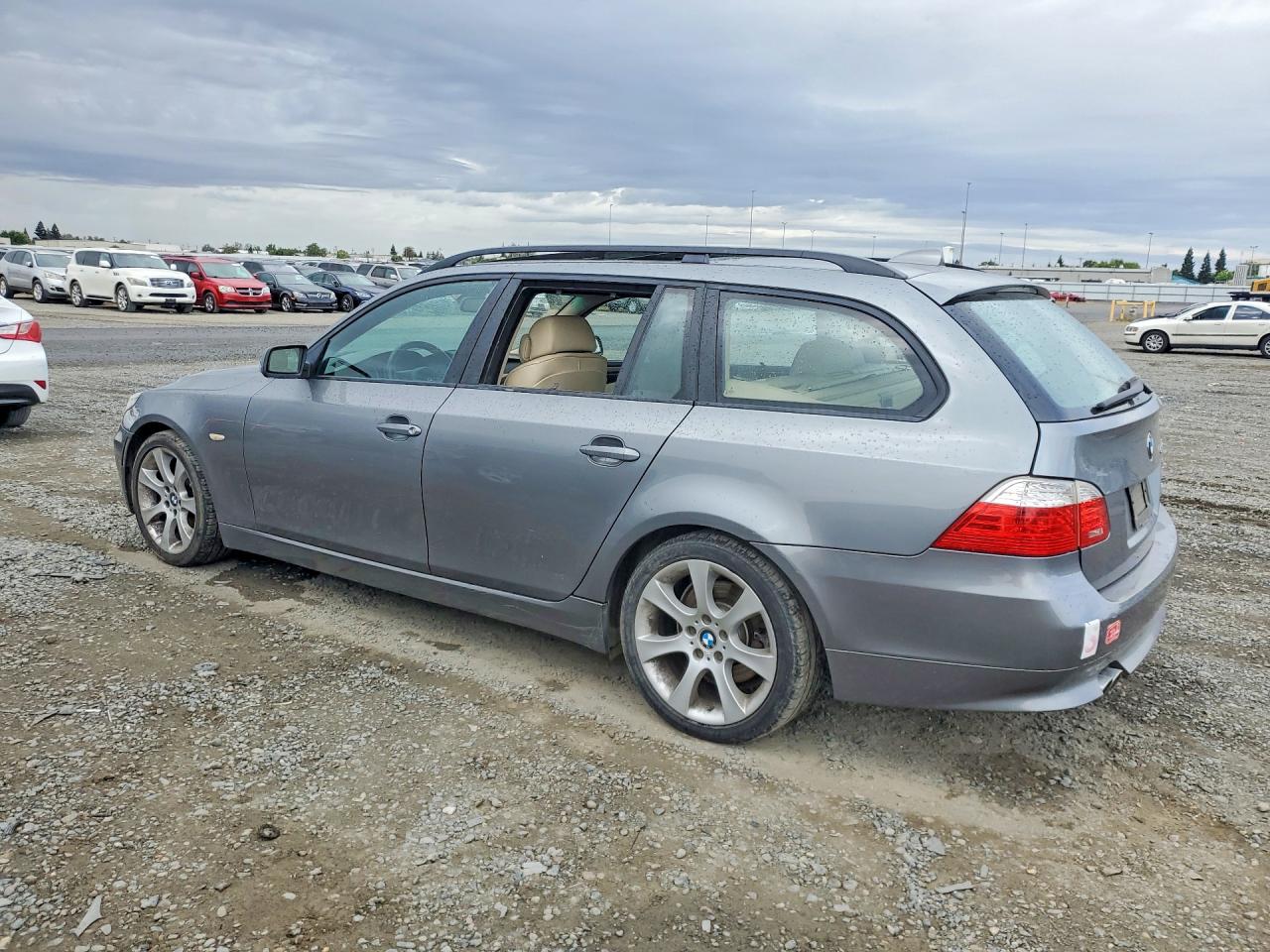 BMW 5 Series Xi