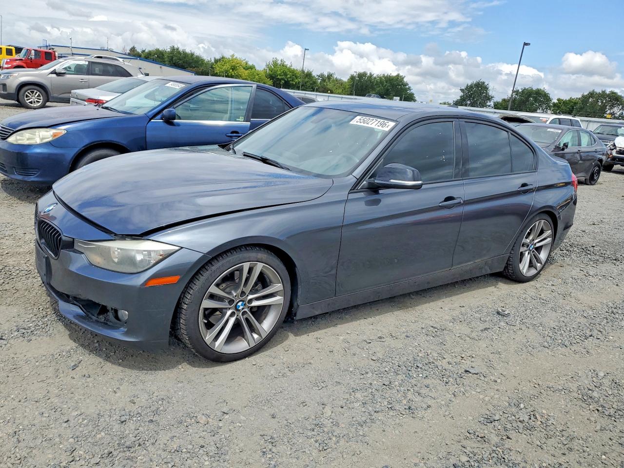 Salvage BMW 3 Series Image
