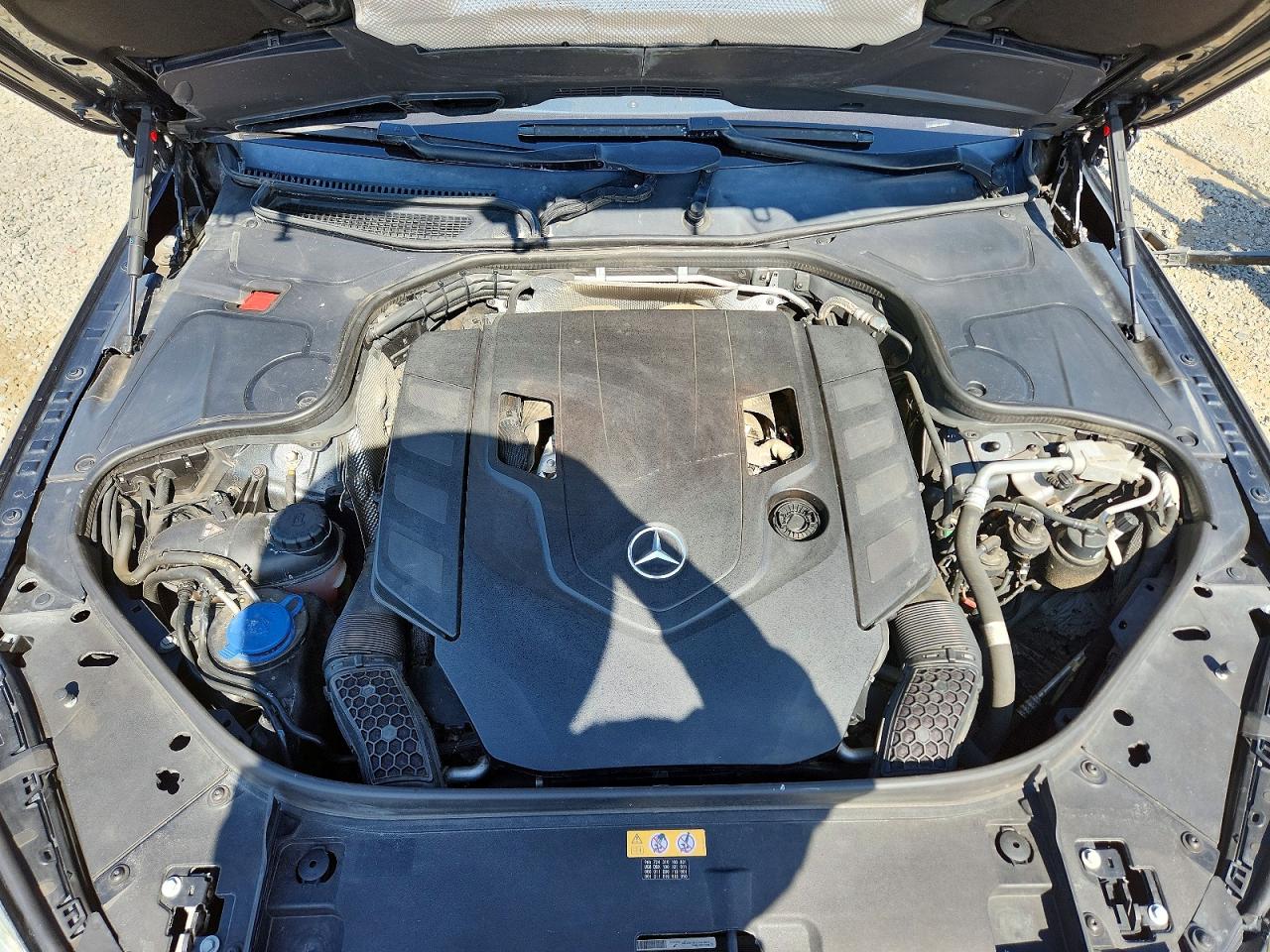 Mercedes-Benz S-Class 560