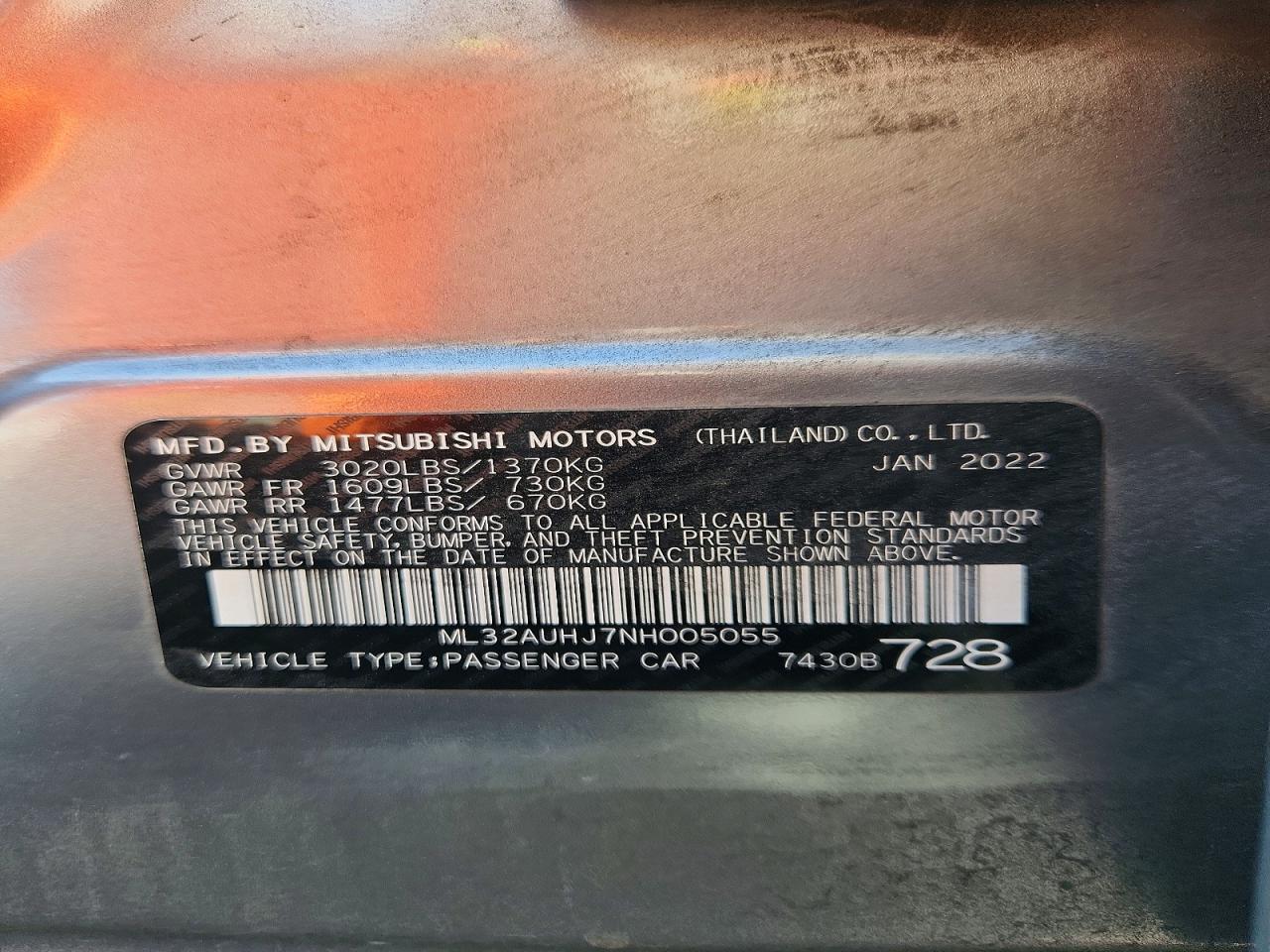 Mitsubishi Mirage Es