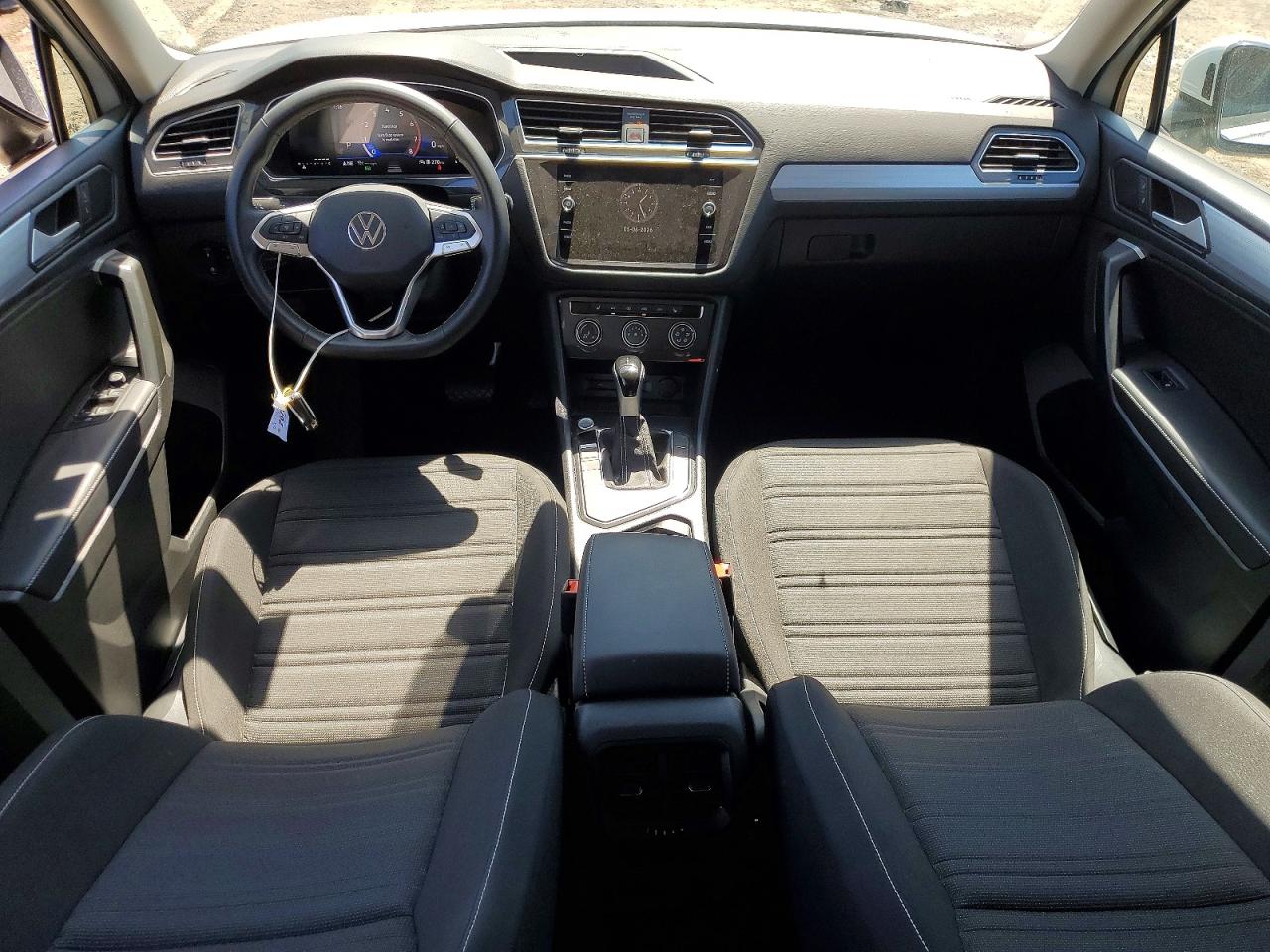 Volkswagen Tiguan S