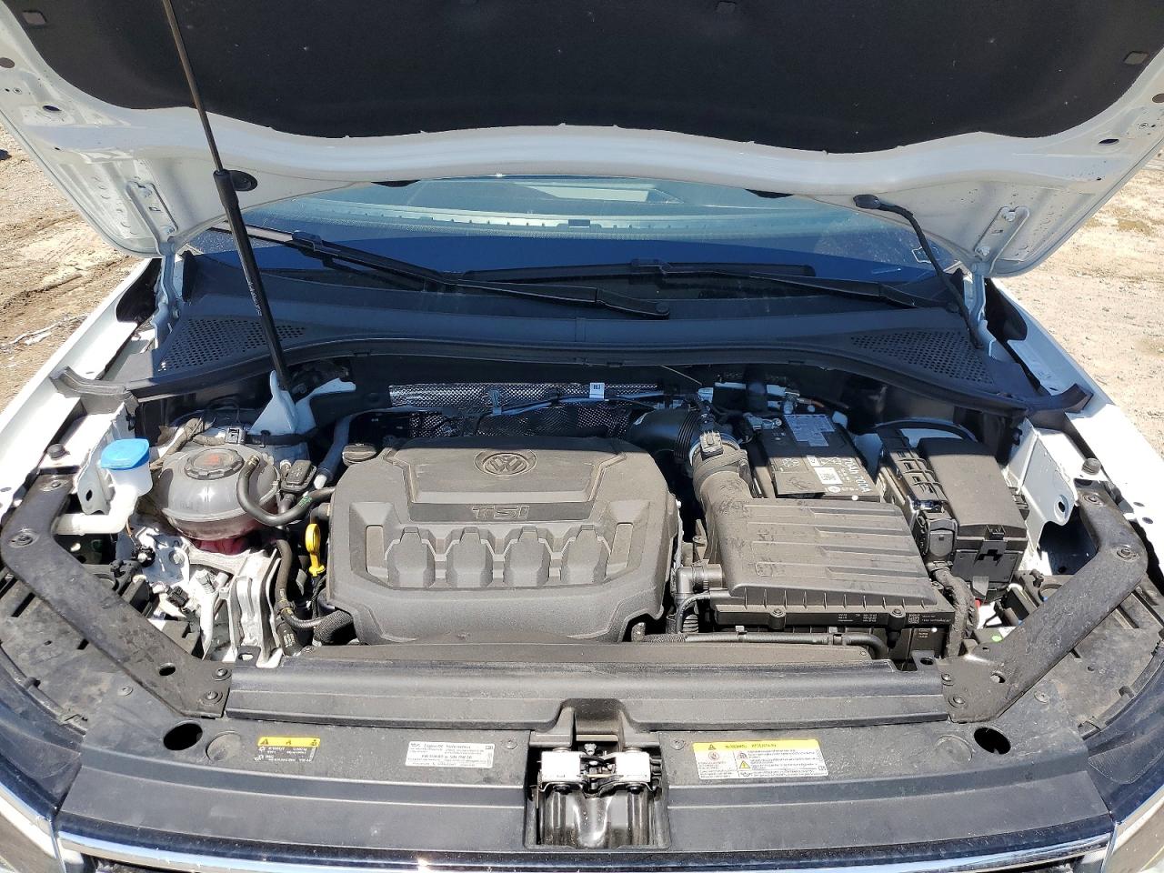Volkswagen Tiguan S