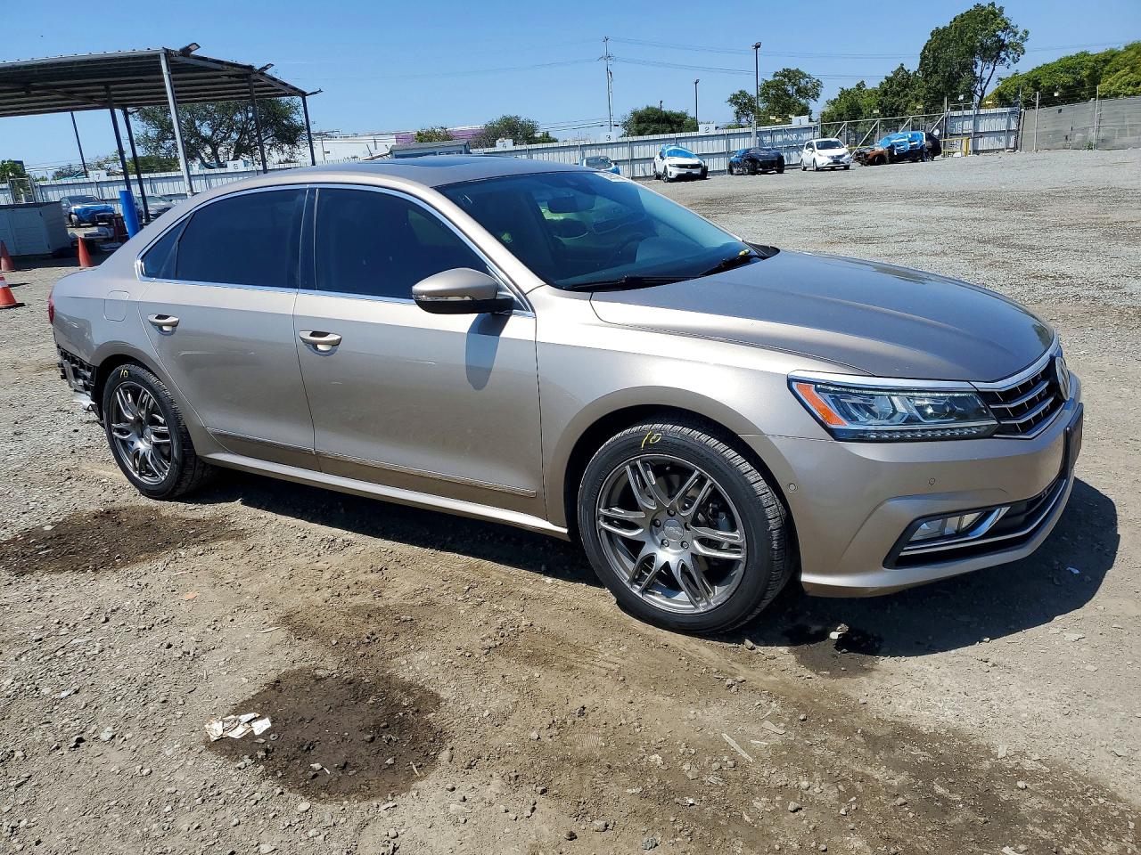 Volkswagen Passat Sel Premium
