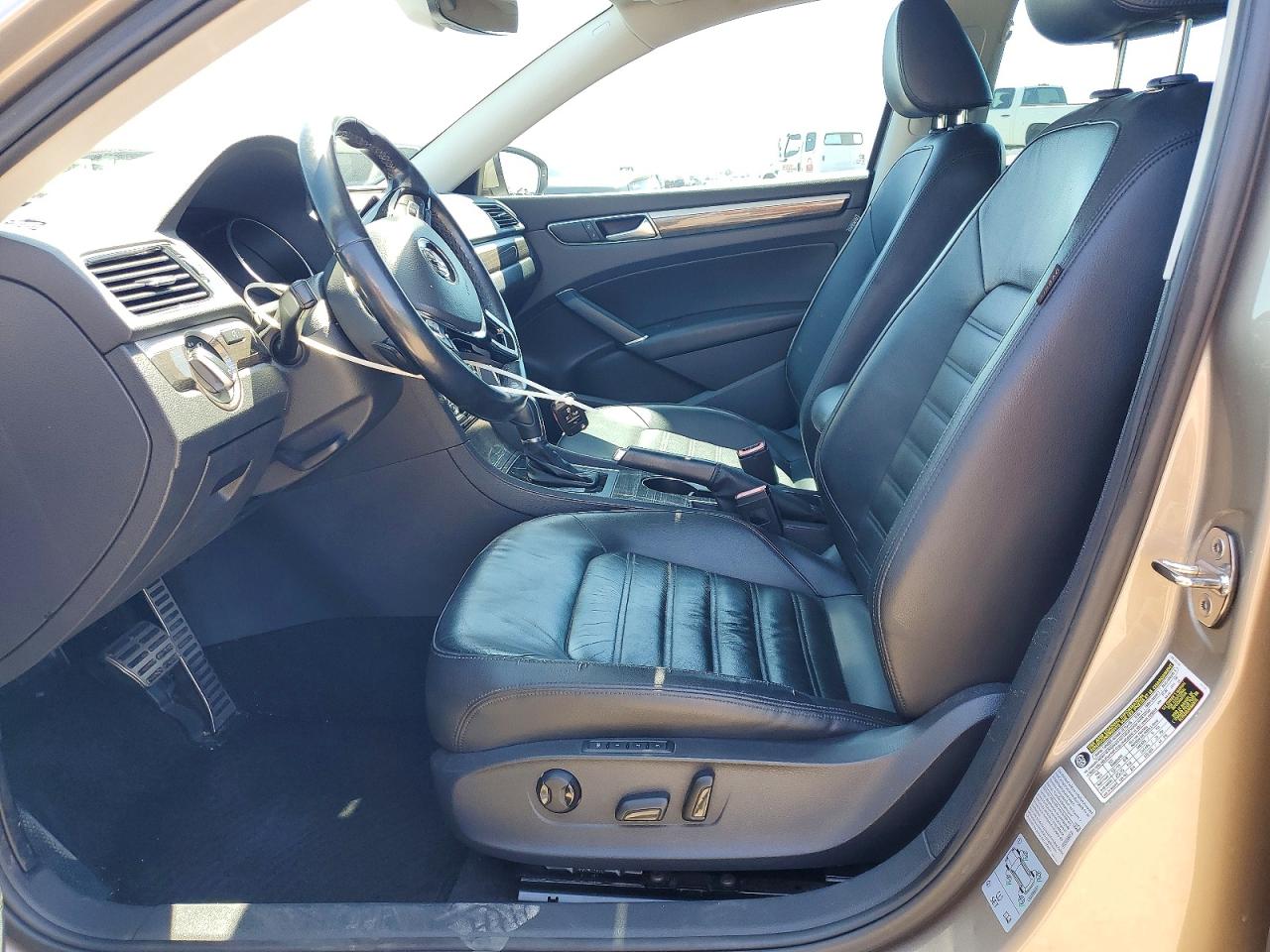 Volkswagen Passat Sel Premium