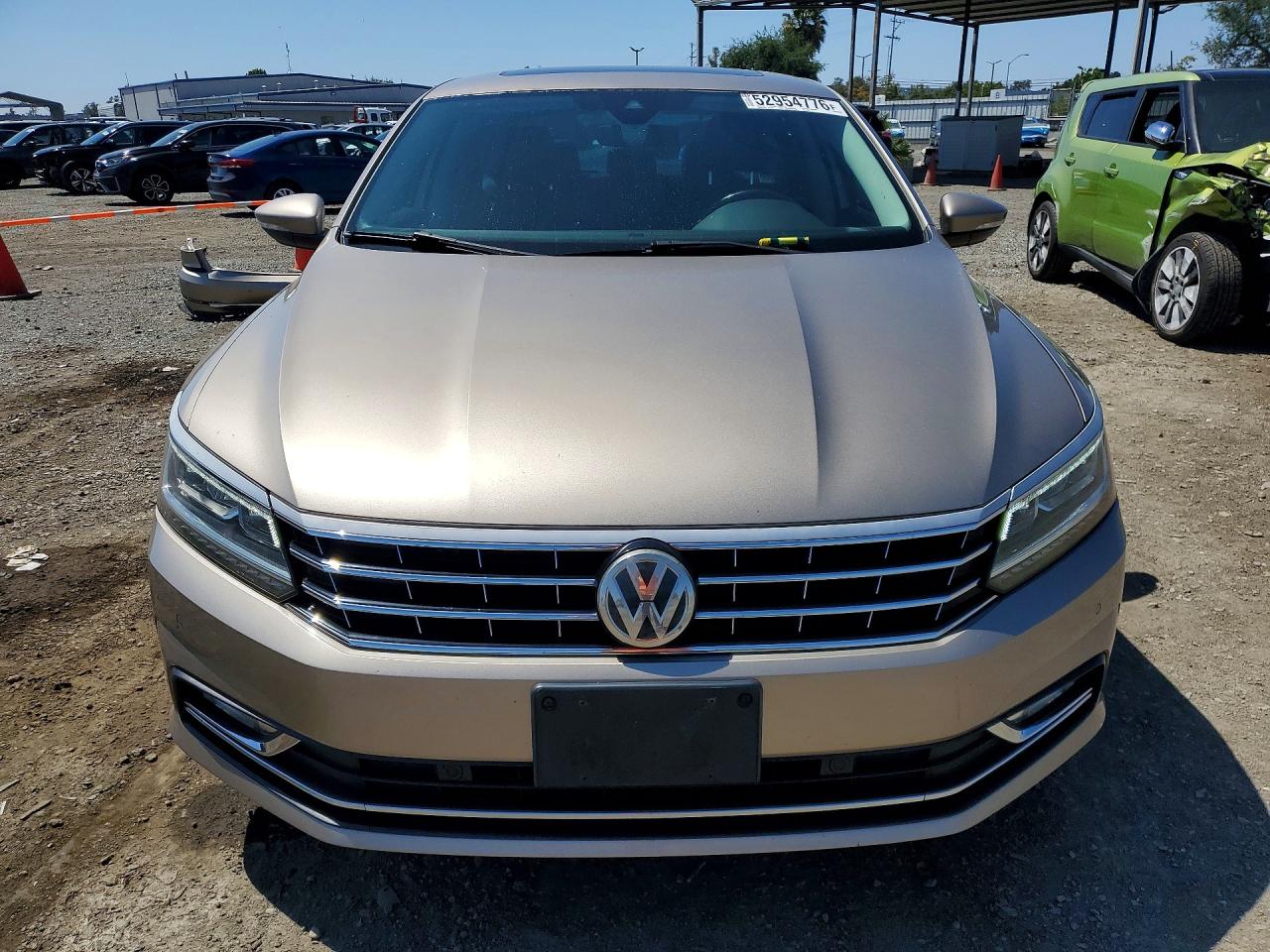 Volkswagen Passat Sel Premium