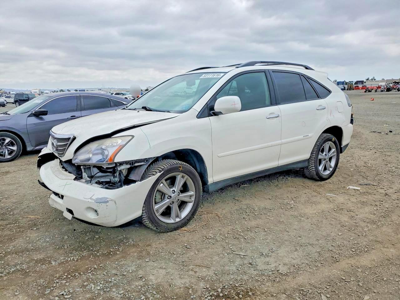 Salvage Lexus RX Image