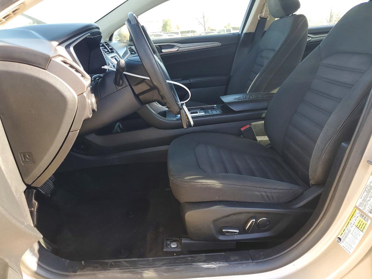 Ford Fusion Se Hybrid