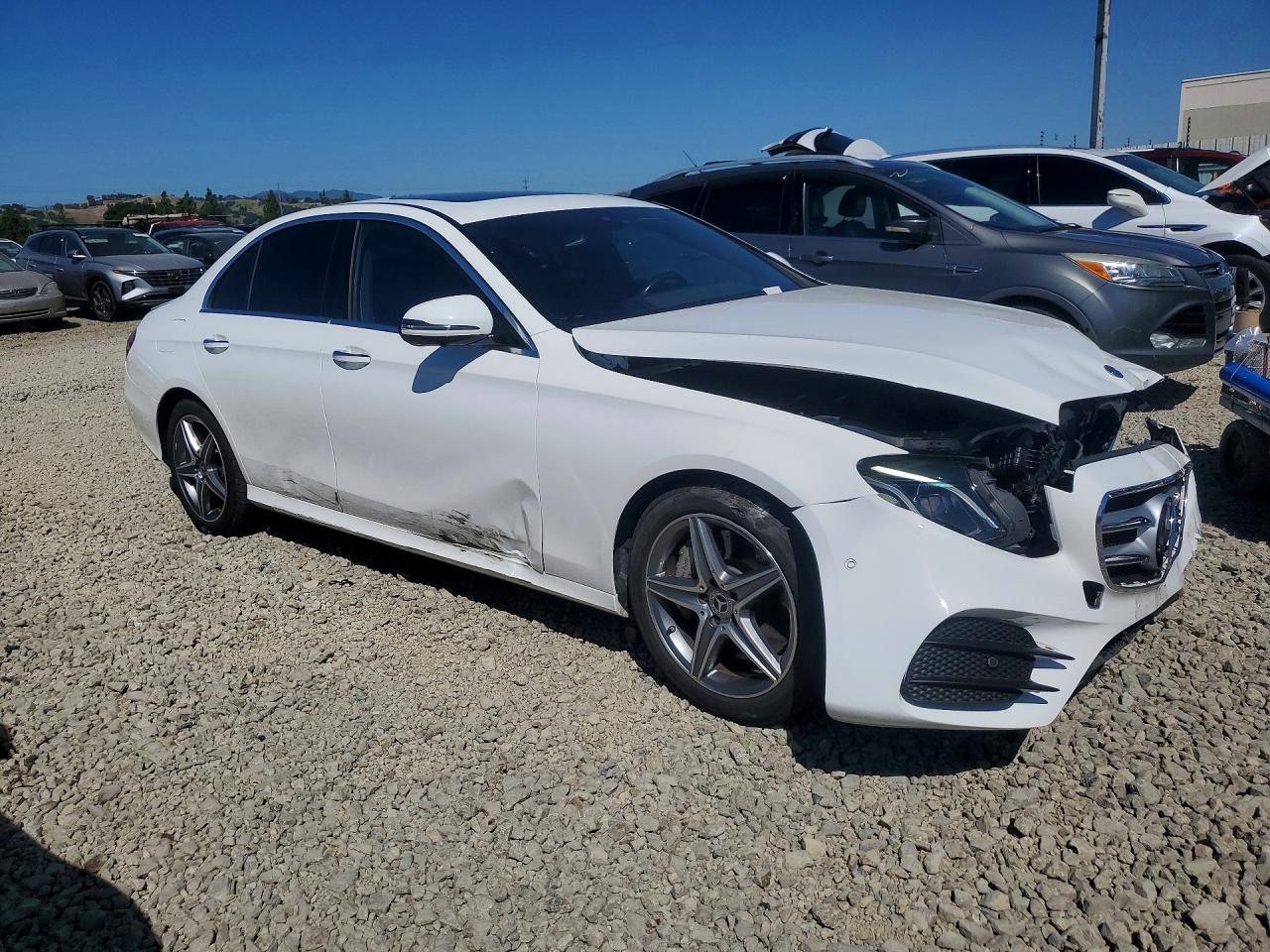 Mercedes-Benz E-Class 350