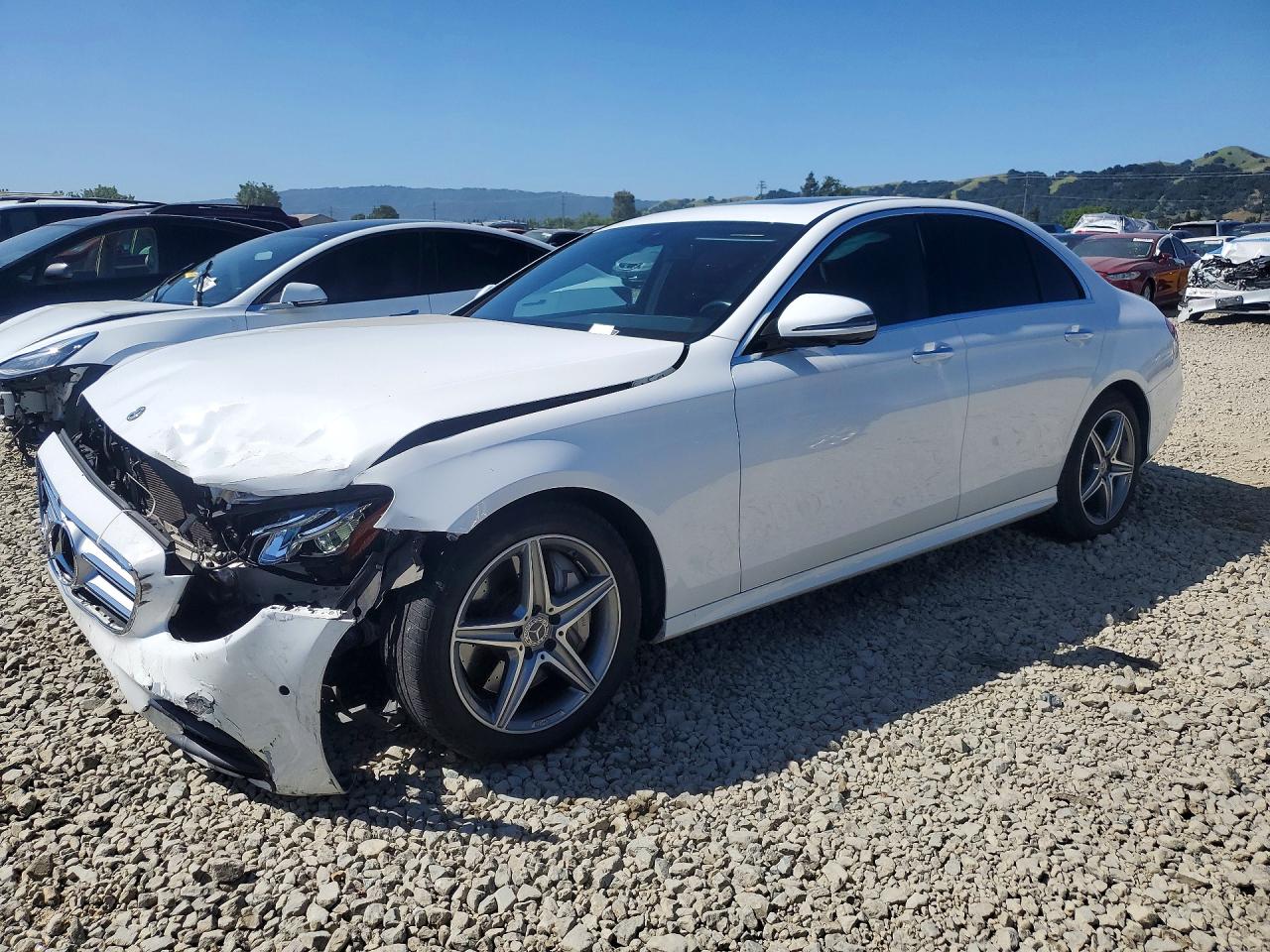 Salvage Mercedes-Benz E-Class Image