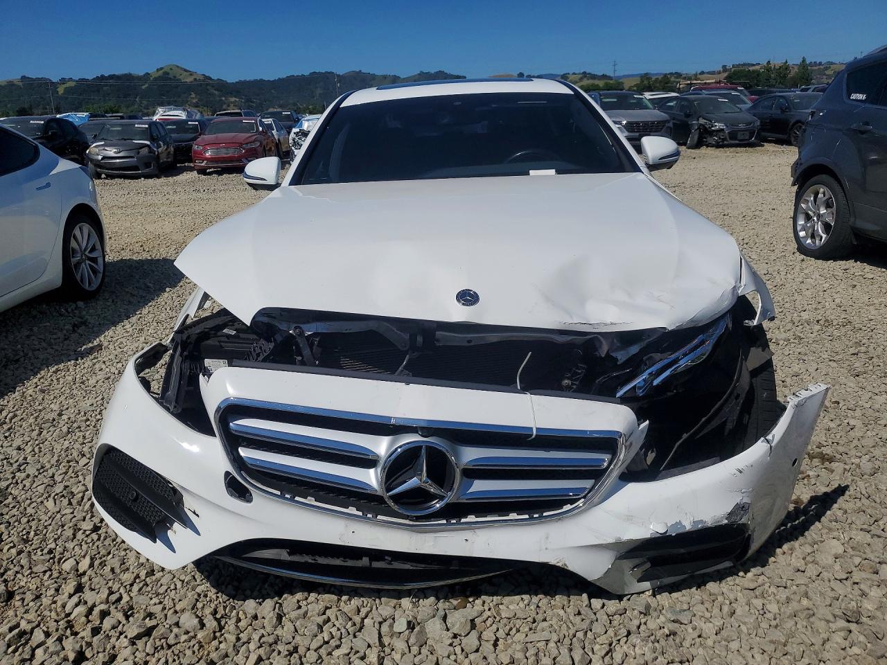 Mercedes-Benz E-Class 350