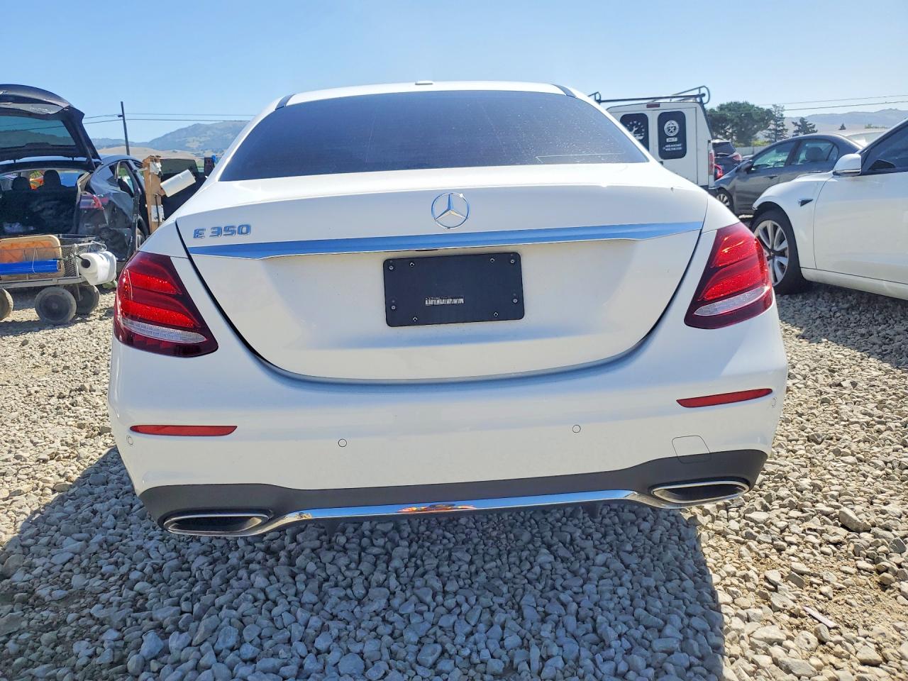 Mercedes-Benz E-Class 350