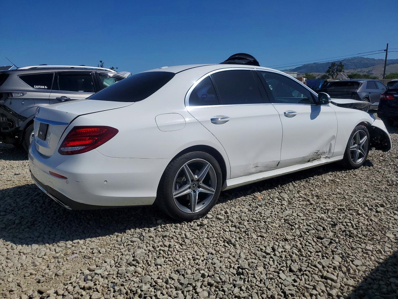 Mercedes-Benz E-Class 350