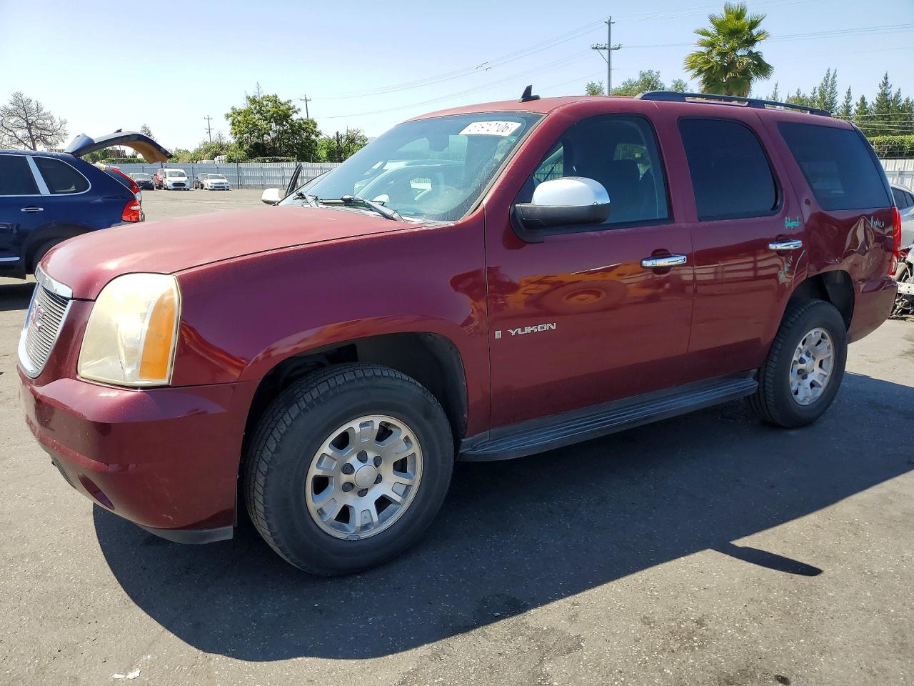 Salvage GMC Yukon Image