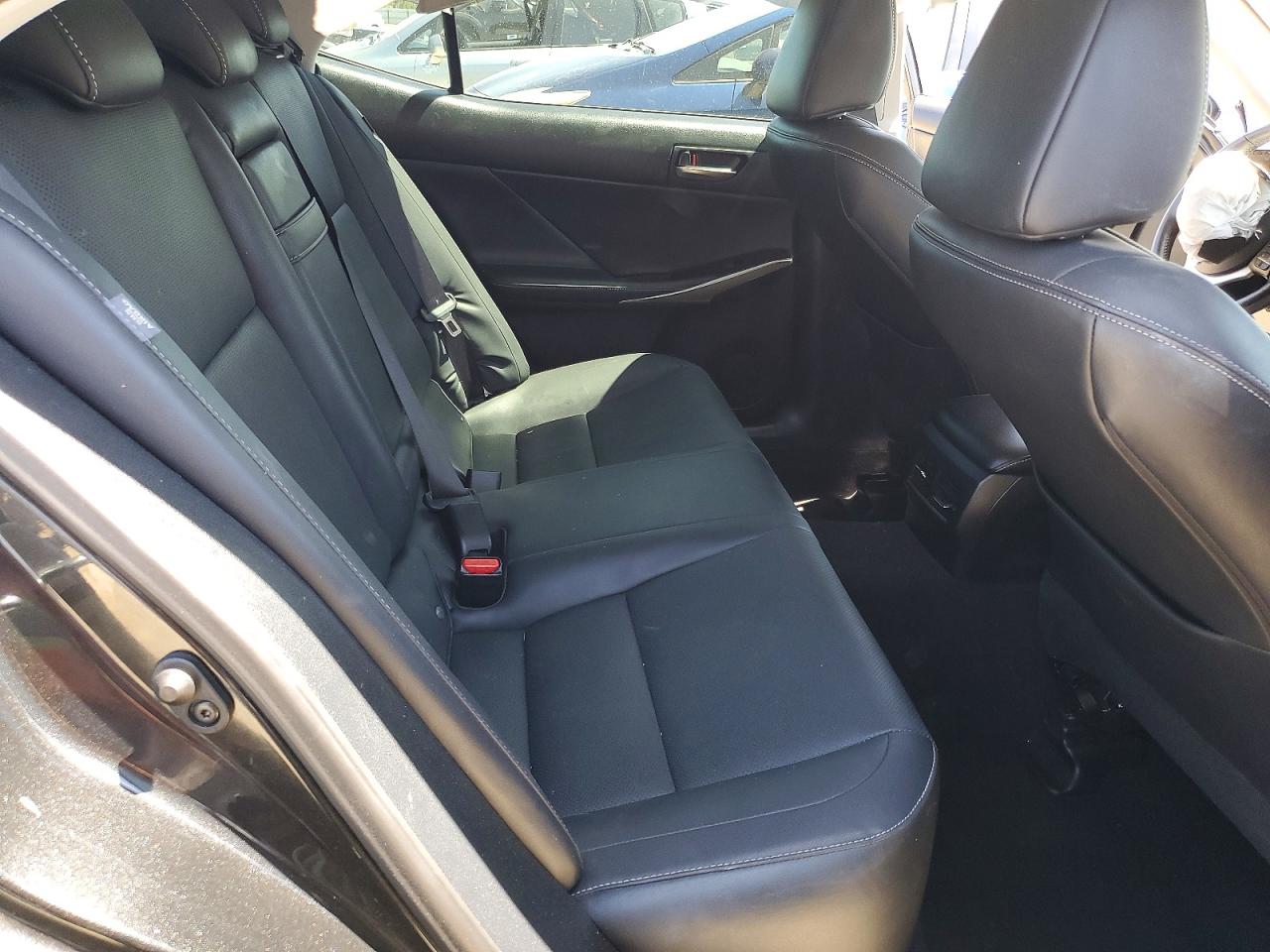 Lexus Is 300