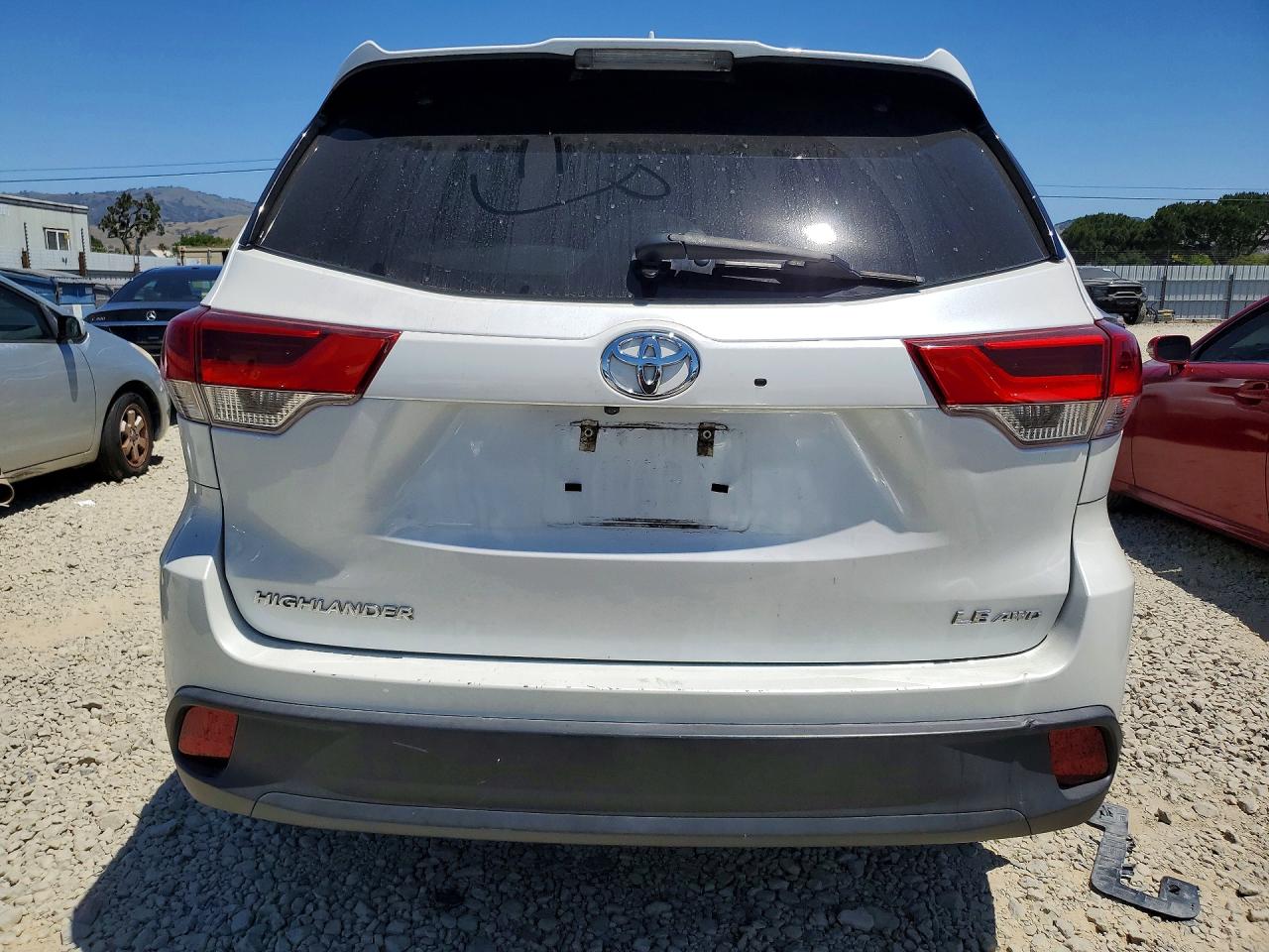 Toyota Highlander Le Plus