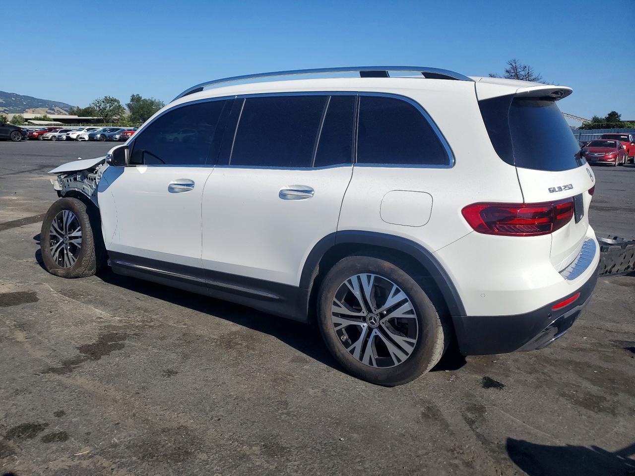 Mercedes-Benz GLB 250 4matic