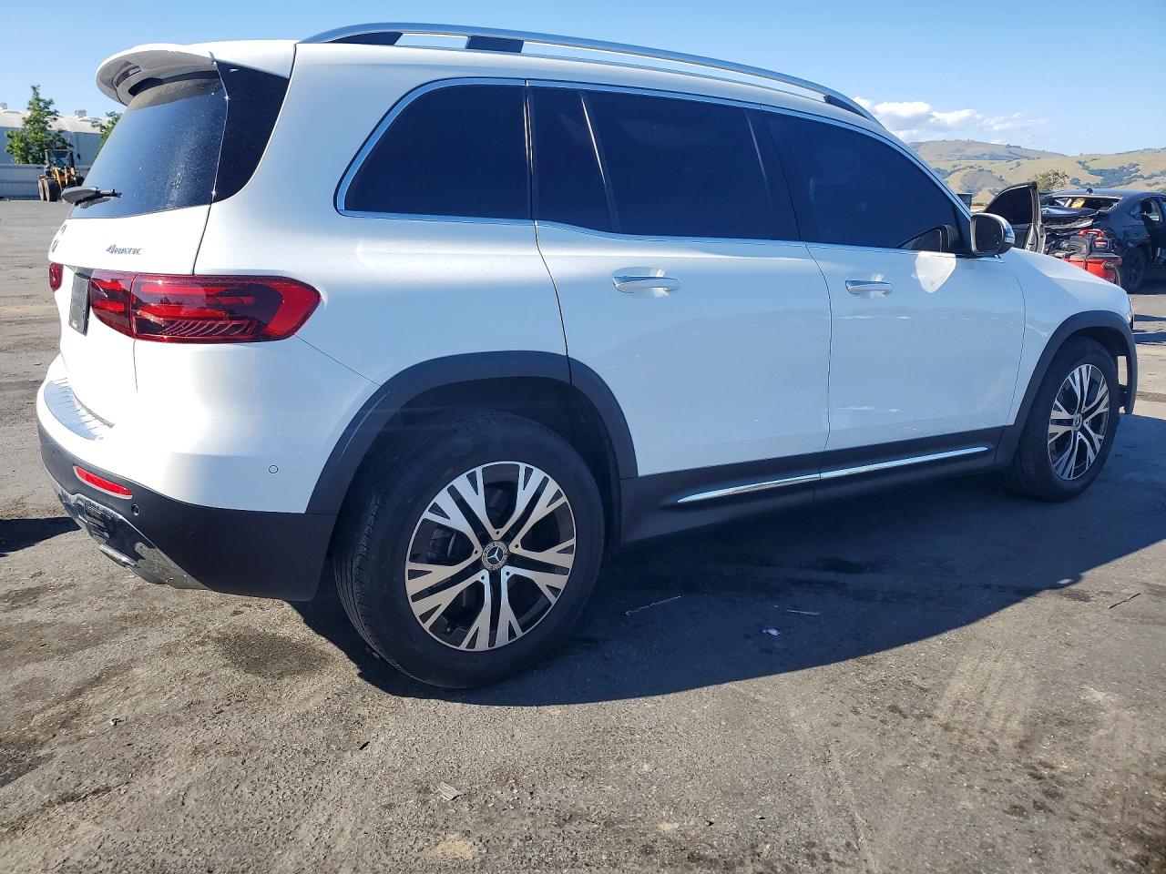 Mercedes-Benz GLB 250 4matic
